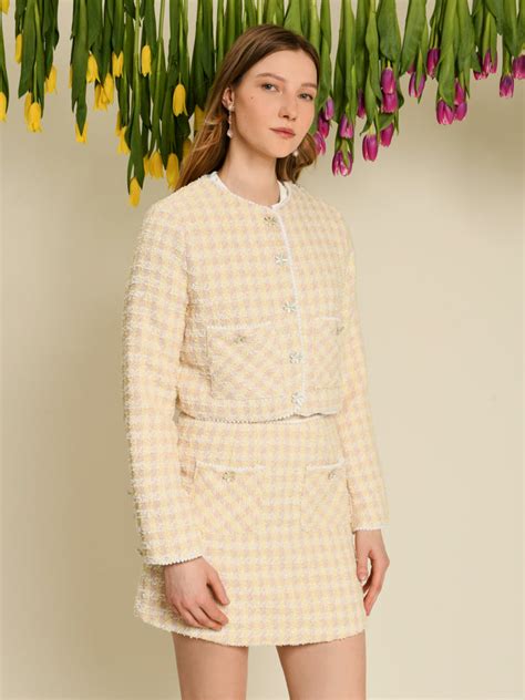 chanel tweed suit dupe